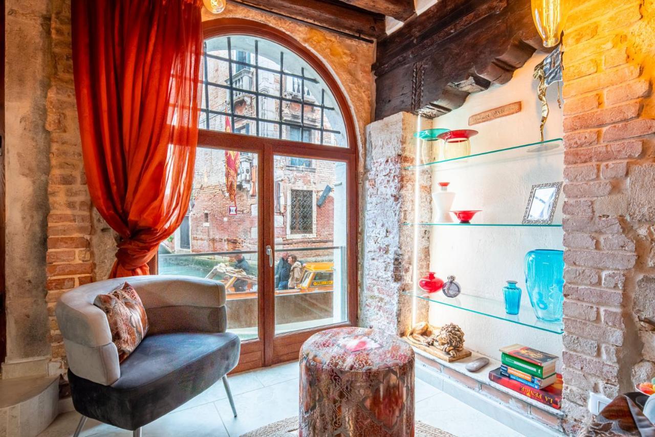 Apartamento Casa Manina Sul Ponte - Your Private Canal View Venecia