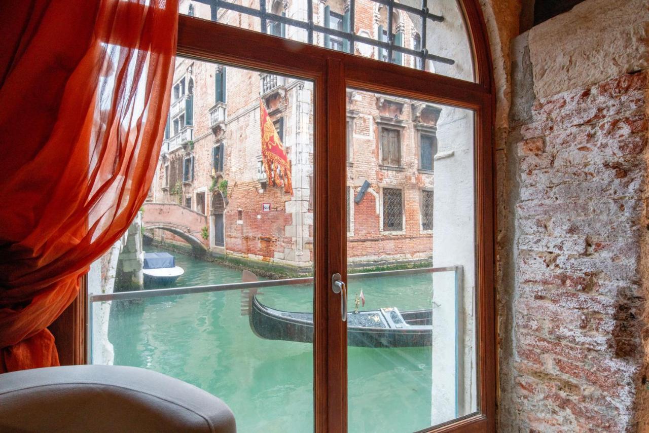 Casa Manina Sul Ponte - Your Private Canal View Apartamento