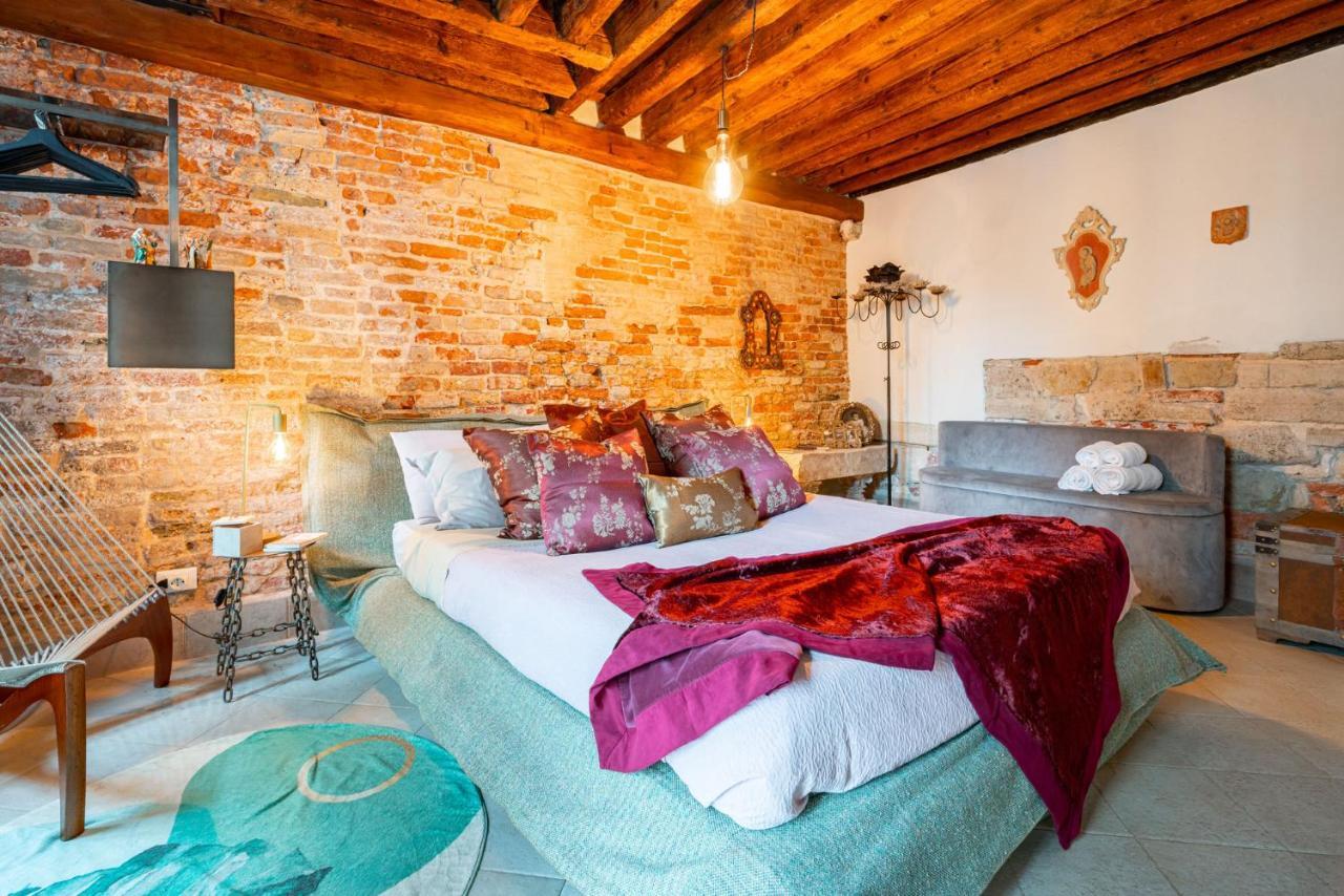 Casa Manina Sul Ponte - Your Private Canal View Venecia