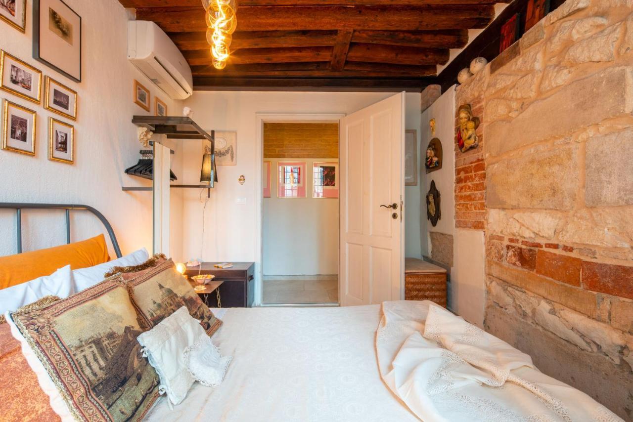 Casa Manina Sul Ponte - Your Private Canal View * Venecia